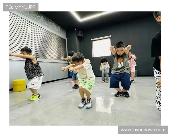 街舞战术解析：北京街舞队如何构建高效反击体系与战斗策略