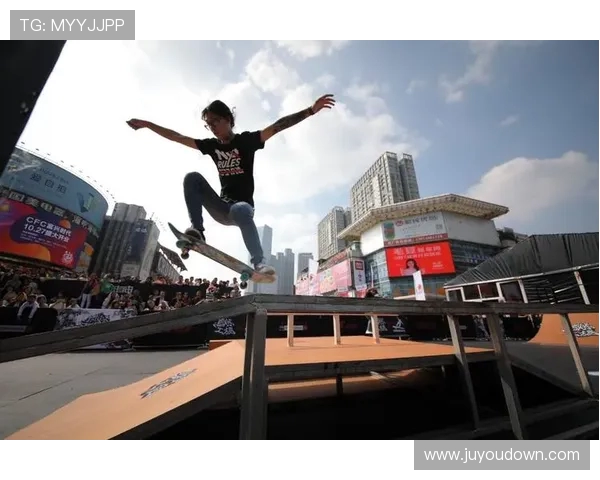 重庆滑板队与南京滑板队赛后复盘分析团队配合与战术执行的关键因素